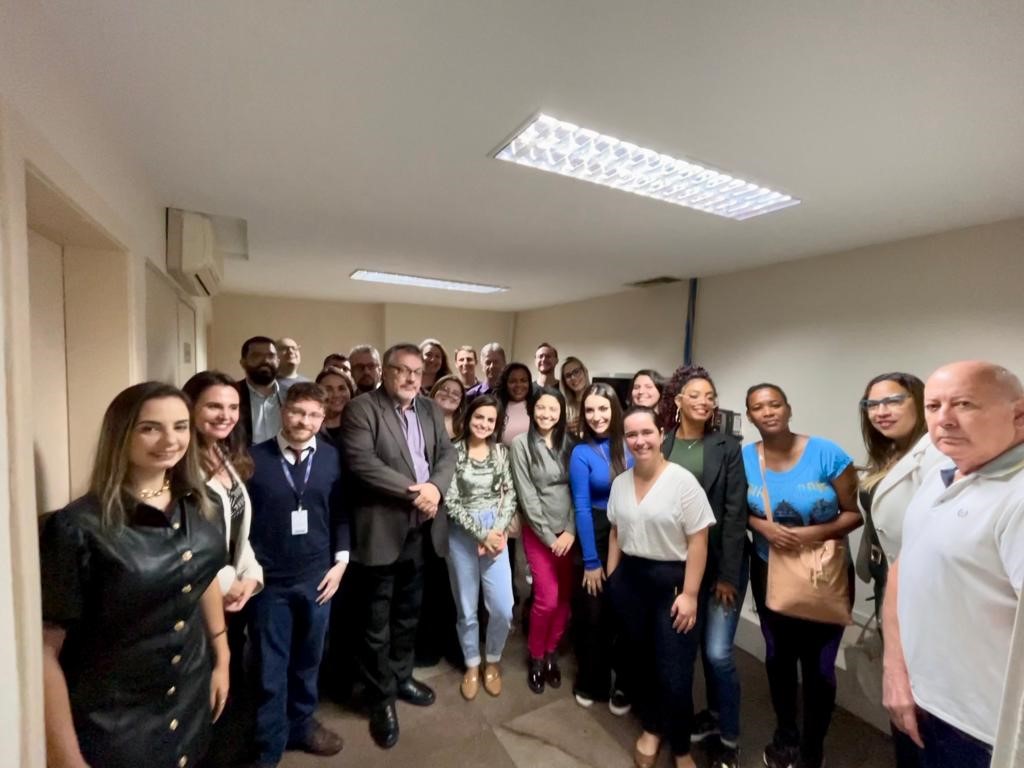 Alunos do curso de Direito da FADERGS participam da visita A CASA DE MEDIAÇÃO DA OAB/RS
